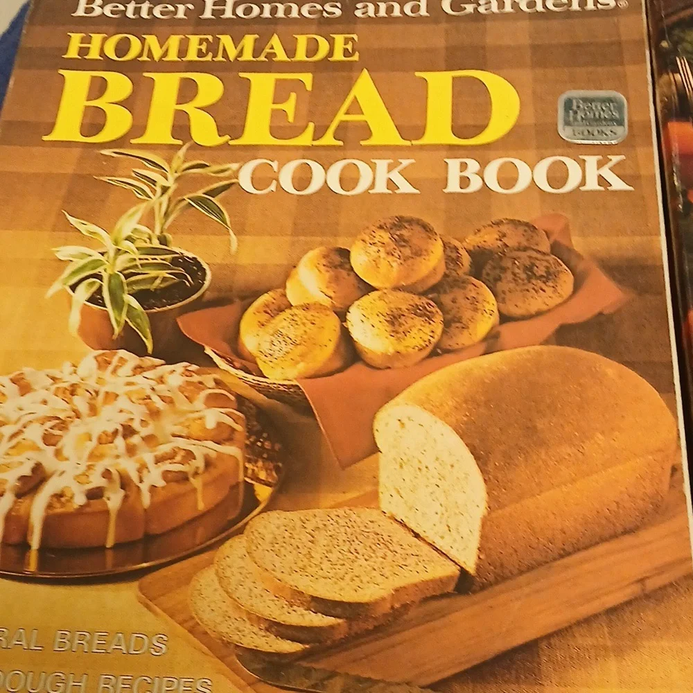 RECIPE BOOKS Set Of 4, See Description For Further Details